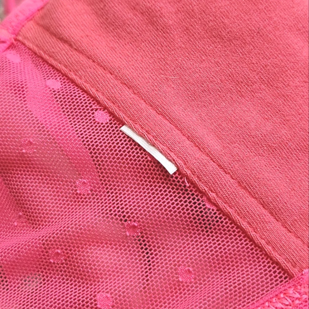 Under Armour Undercover Strapless Pink Dotted Mesh Bra M